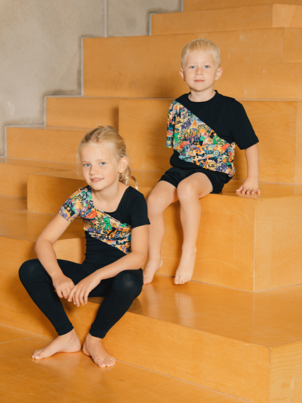 Loose T-shirt | NS-178 Graffiti
