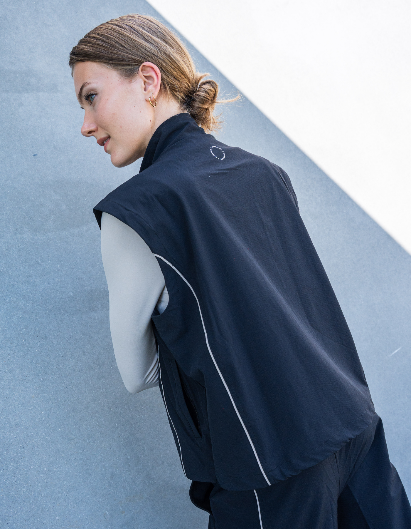 Tech pipe vest 02 | Women | Black